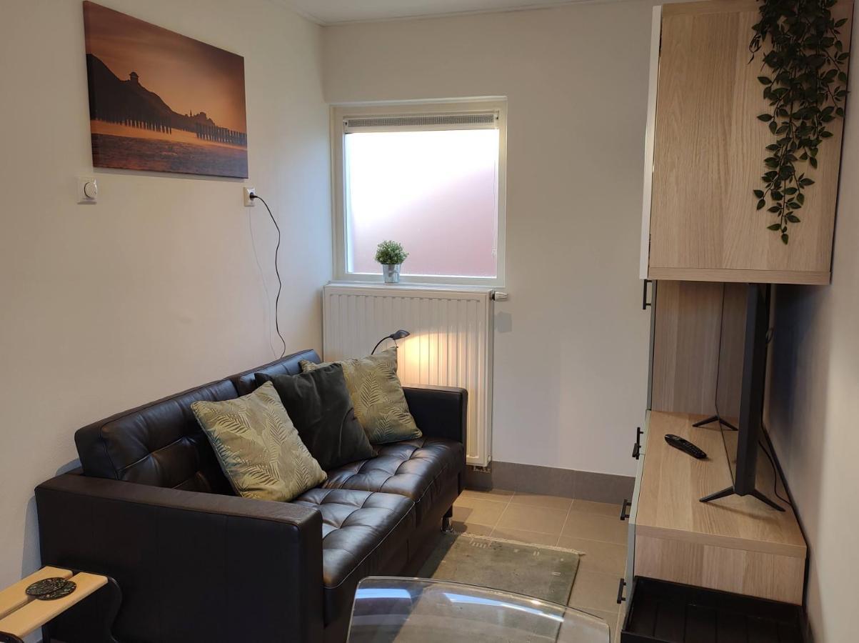 Tiny Studio Batavia Adults Only Bed By The Sea Westkapelle Luaran gambar